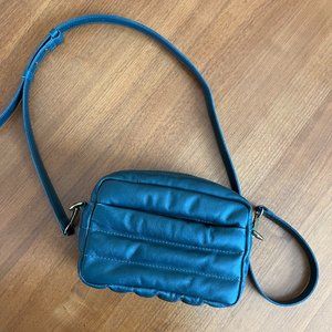 Madewell The Transport Camera Bag: Puff Edition